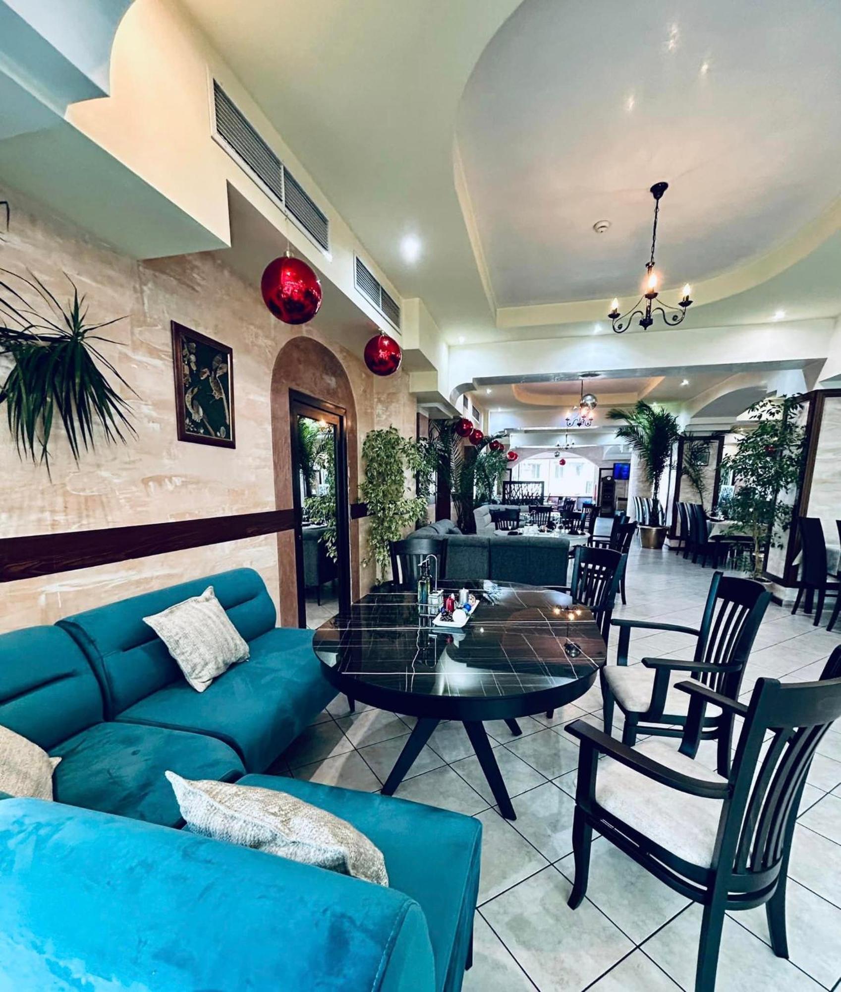 Meatsa Hotel Kŭrdzhali Dış mekan fotoğraf
