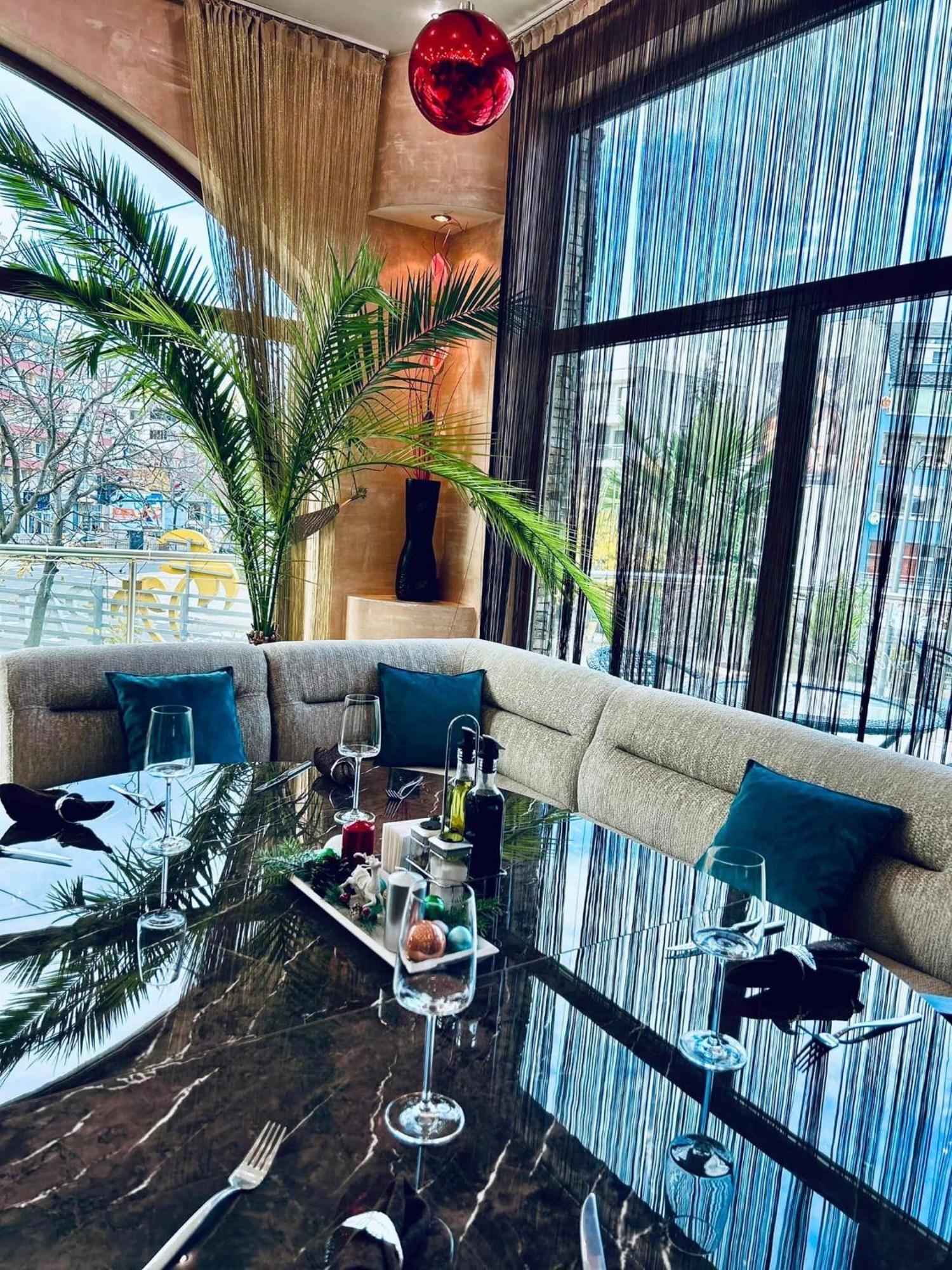 Meatsa Hotel Kŭrdzhali Dış mekan fotoğraf