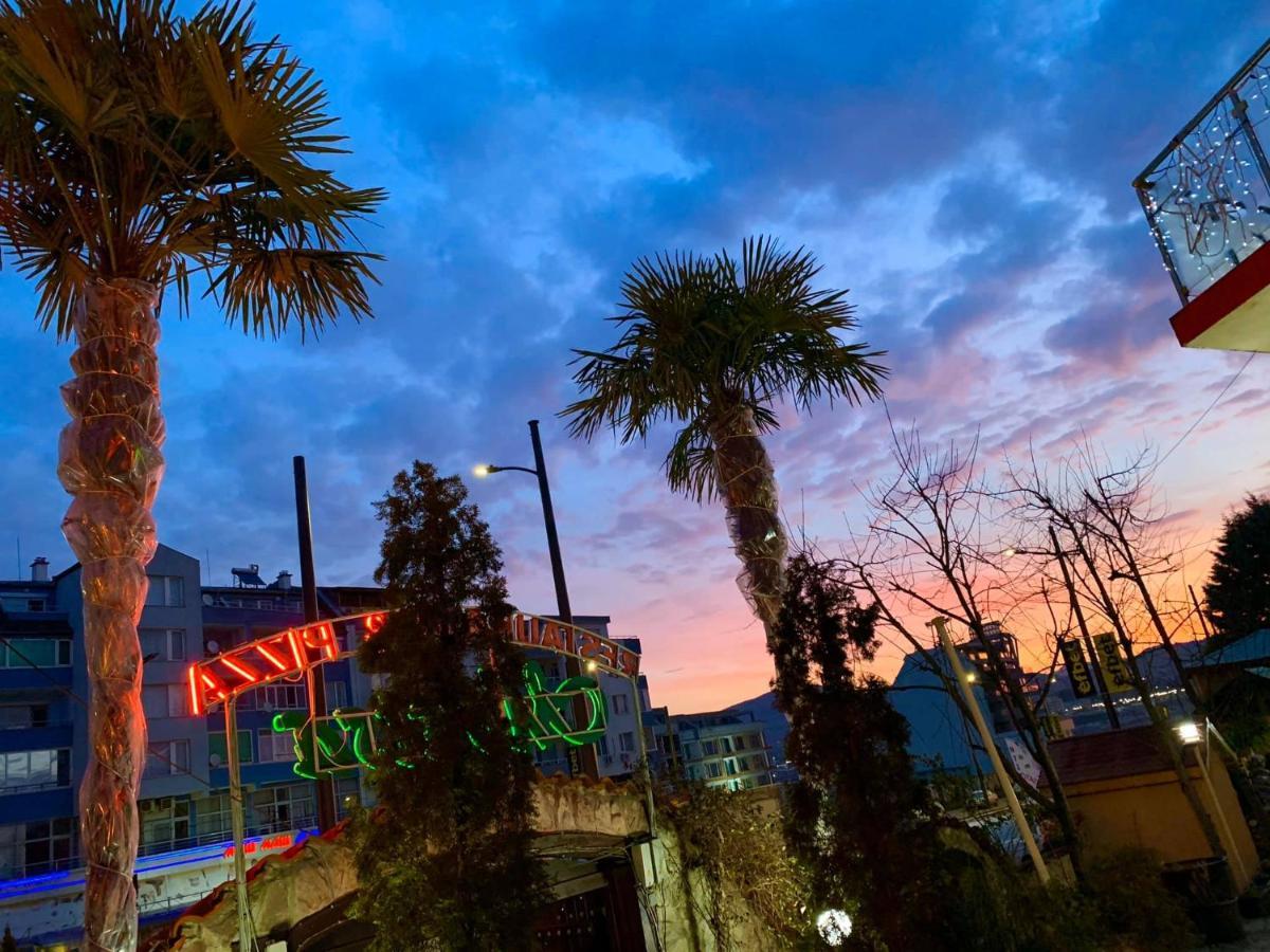 Meatsa Hotel Kŭrdzhali Dış mekan fotoğraf