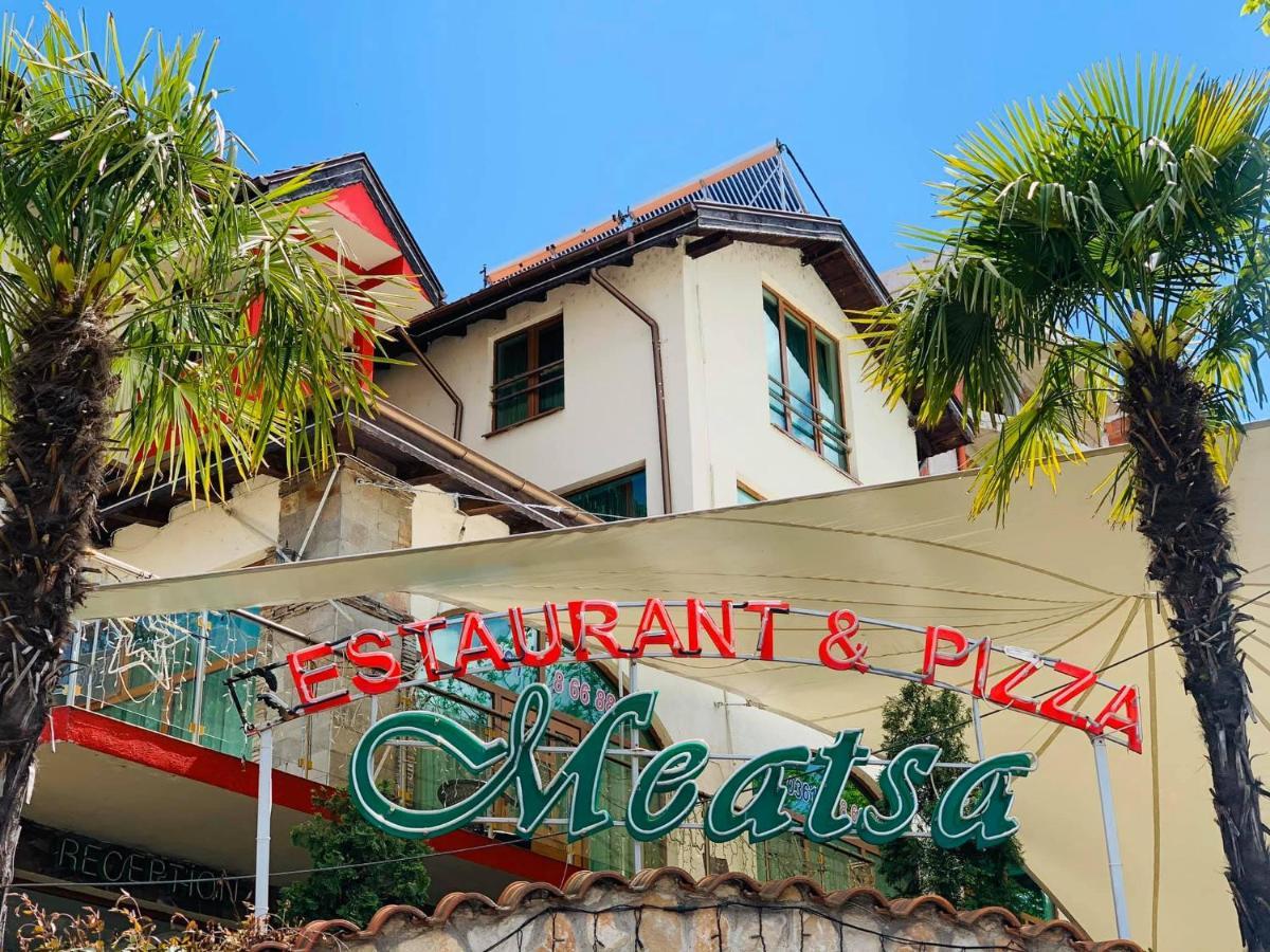 Meatsa Hotel Kŭrdzhali Dış mekan fotoğraf